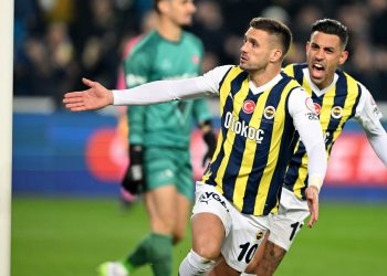 Fenerbahçe’nin tepe aşkı: Kritik maçta 3 puan sarı-lacivertlilerin