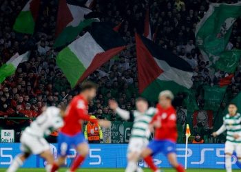 Filistin’e takviye veren Celtic’e UEFA’dan para cezası