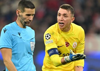 Galatasaray maçının hakemi Antonio Nobre’den futbolculara skandal karşılık