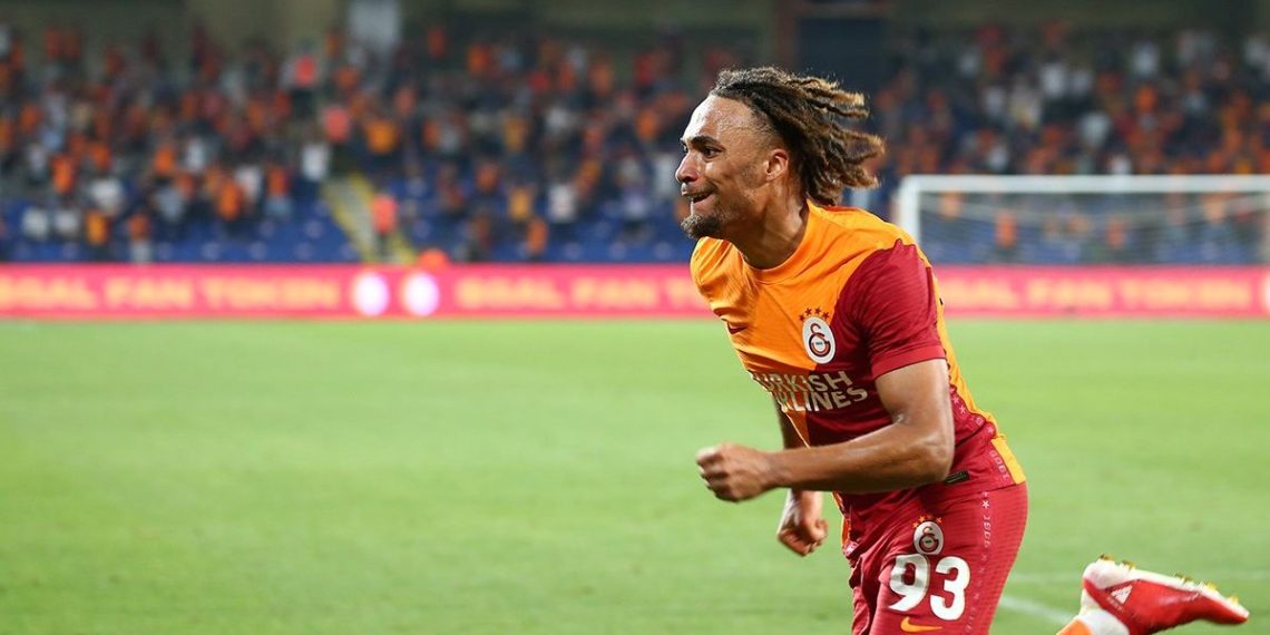 Galatasaray’dan Sacha Boey’a yeni mukavele