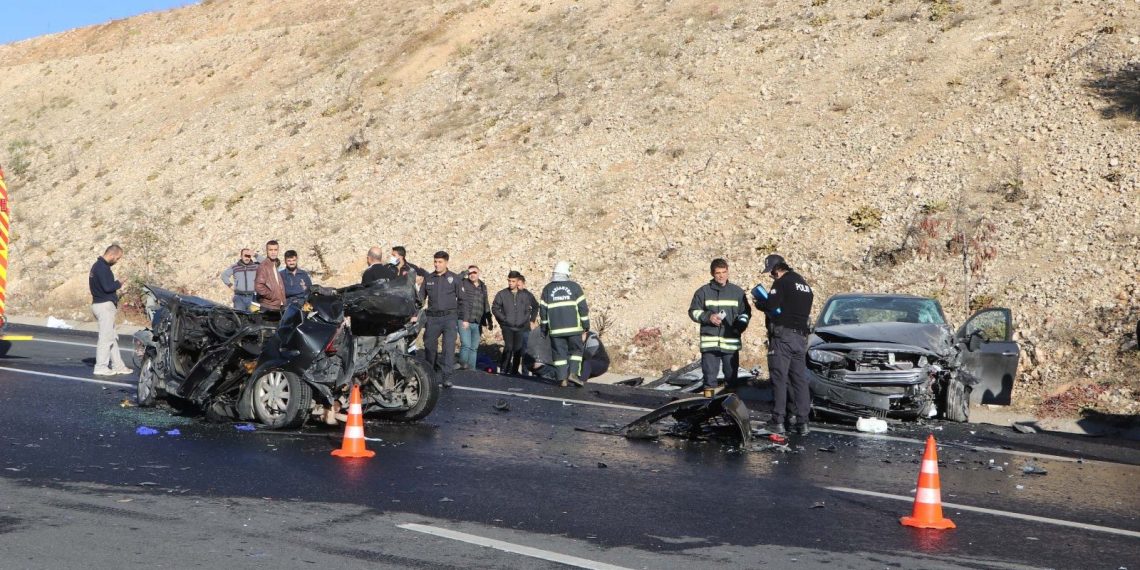 Gaziantep’te zincirleme kaza: 1 meyyit, 6 yaralı