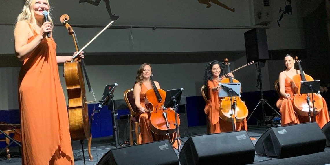 Gelibolu’da Cello Paradiso kümesi performansıyla büyüledi