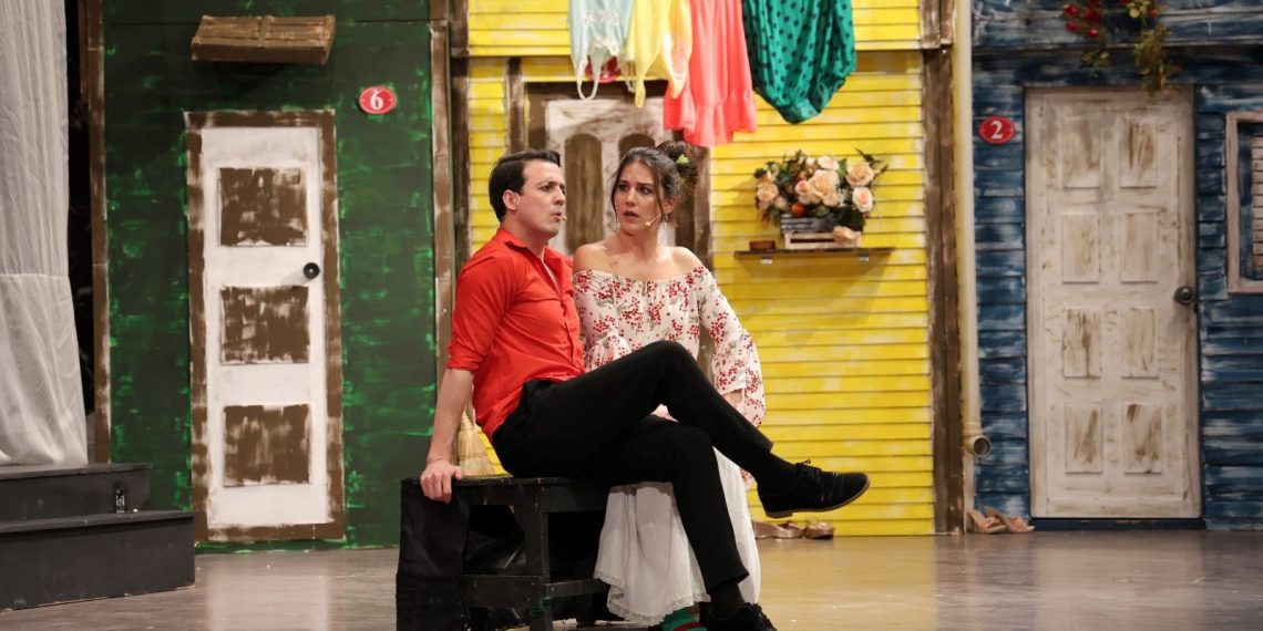 Gırgıriye oyununa İzmir’de gala