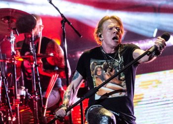 Guns N’Roses’ın solisti Axl Rose’a cinsel taciz ve taarruz suçlaması