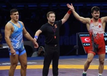 Güreş tarihinde görülmemiş karar: Ali Cengiz’in şampiyonluğuna ortak çıktı