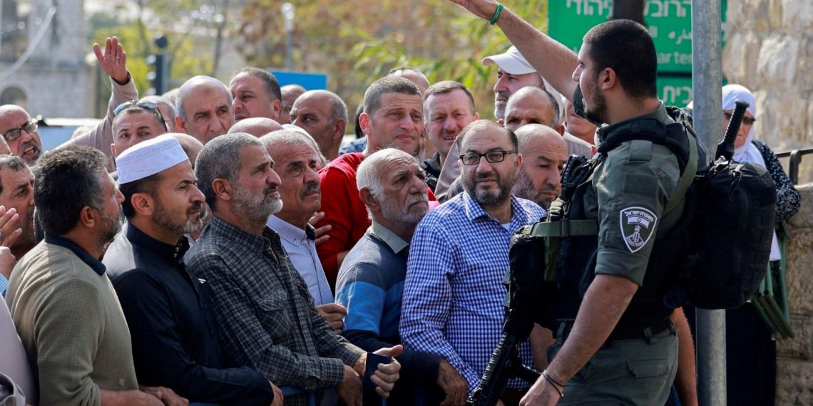 İsrail güçleri Mescid-i Aksa’da cuma namazı kılınmasını 7 haftadır kısıtlıyor