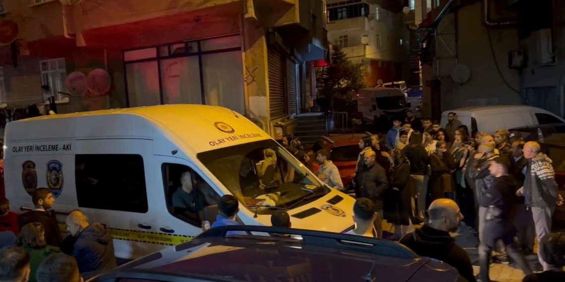 İstanbul’da bayan cinayeti: Eski eşini boğazını keserek öldürdü