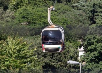 İstanbul’da teleferik seferlerine hava manisi