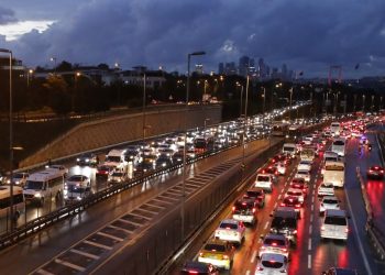 İstanbul’da trafik yoğunluğu yüzde 90’a dayandı