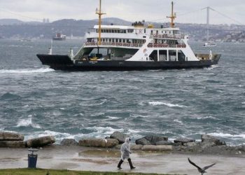 İstanbul’da vapur saatlerine fırtına mahzuru