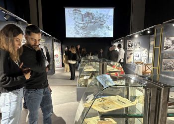 İstanbul’un Baylan’ı: 100 Yıllık Serüven standı AKM’de sanatseverlerle buluştu