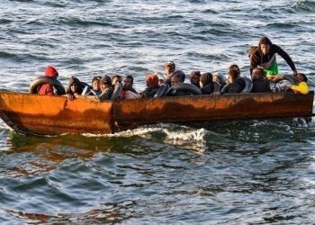 İtalya açıklarında göçmen teknesi battı: En az 8 kişi kayıp