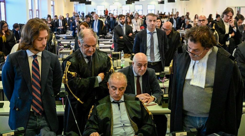 İtalya’da mafyaya büyük darbe! 207 kişi mahkum edildi