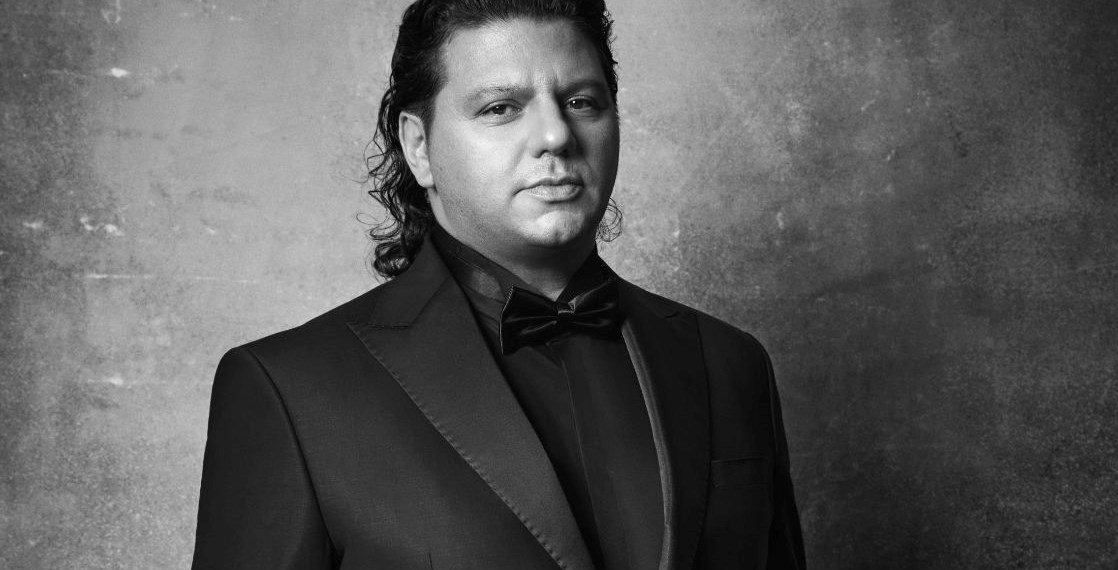 Kubat Ege Türküleri ile İş Sanat sahnesinde yer alacak