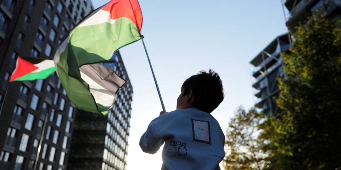 Londra’da iki farklı aksiyonda 126 kişi gözaltına alındı