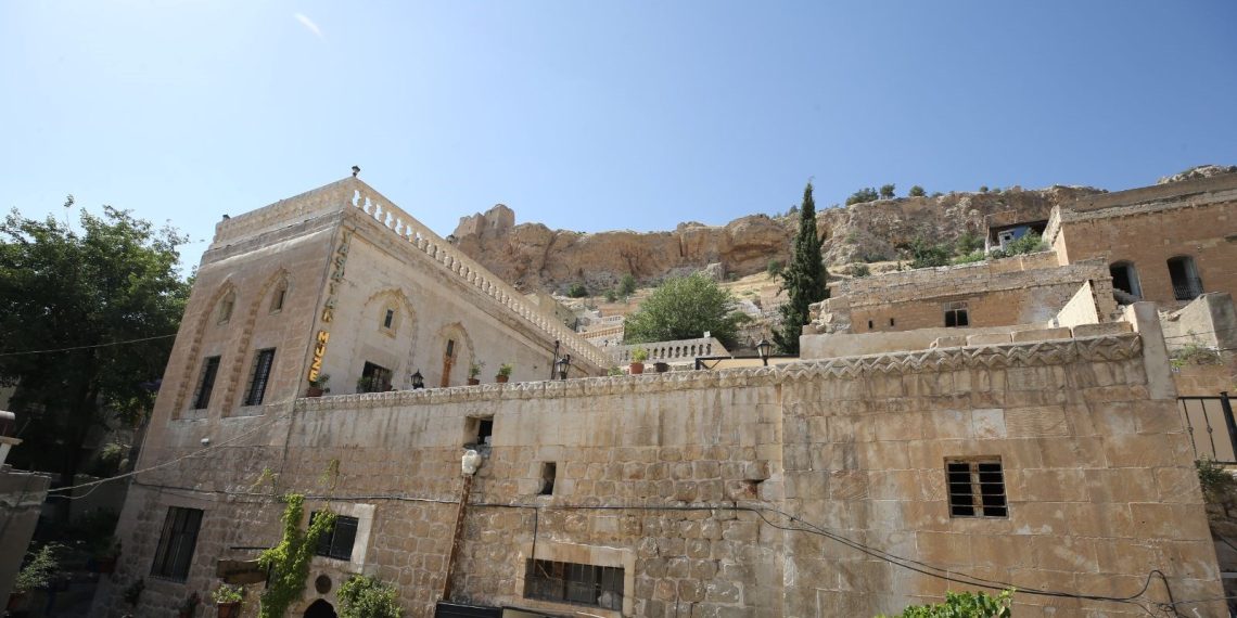 Mardin kültürü ve sanatı 400 yıllık konakta yaşatılıyor