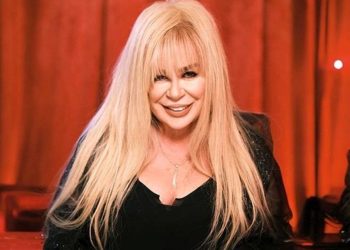 Müzikçi Zerrin Özer’den Darülaceze açıklaması