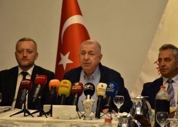 Özdağ: YETERLİ Partili arkadaşlarımıza kapımız sonuna kadar açıktır