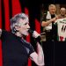 Pink Floyd üyesi Waters’a Palestino Futbol Kulübünün forması ikram edildi