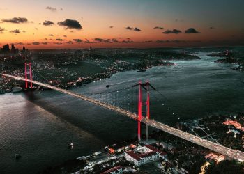 Prof. Dr. Görür’den Marmara zelzelesi uyarısı: Yerle bir oluruz