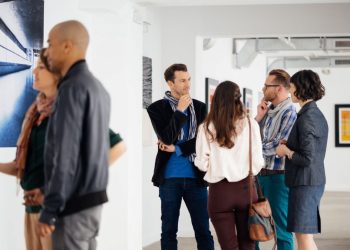 Rusya’nın St. Petersburg kentinde “Türkiye sergileri” açıldı