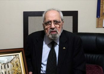 Sezai Karakoç vefat yıl dönümünde anılıyor (Sezai Karakoç kimdir?)