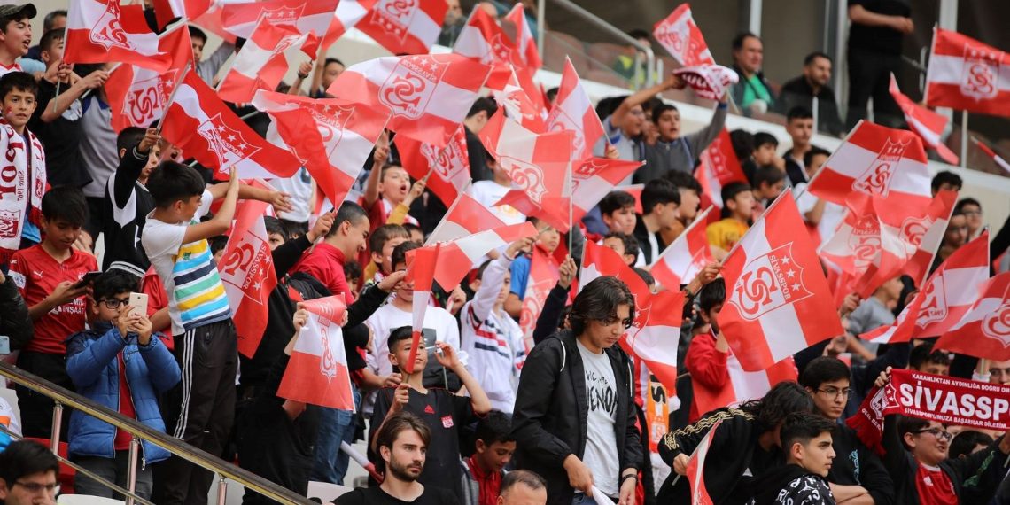 Sivasspor-Trabzonspor maçının biletleri satışta