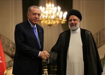 SON DAKİKA HABERİ: Cumhurbaşkanı Erdoğan, İranlı mevkidaşı ile görüştü