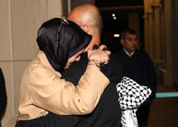 SON DAKİKA HABERİ: Gazze’den tahliye edilen Türk vatandaşları İstanbul’da