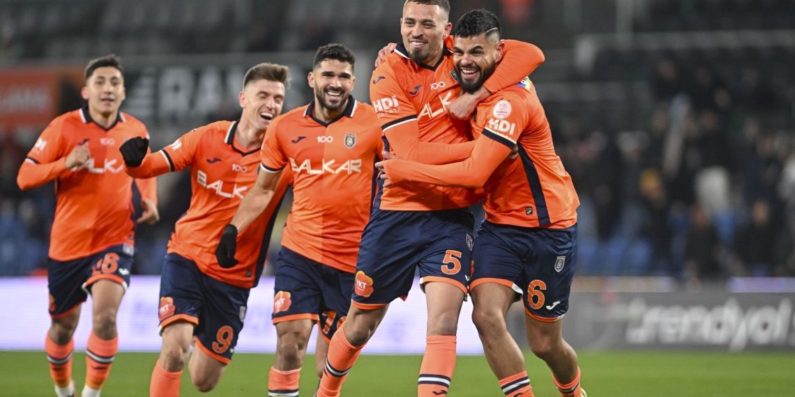 SON DAKİKA: Başakşehir’in galibiyet hasreti son buldu