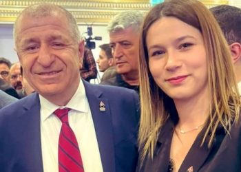 Tayyibe Merve Çakar mobbing nedeniyle Zafer Partisi’nden istifa ettiğini duyurdu (Tayyibe Merve Çakar kimdir?)