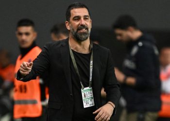 Teknik yönetici Arda Turan aldığı cezalarla tarihe geçti