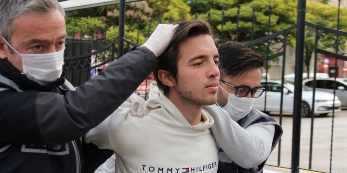 Toplumsal medyada Filistinlilere taarruza dayanak mesajına  tutuklama