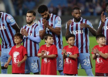 Trabzonspor, Sivasspor maçı kamp takımını açıkladı: 1 eksik