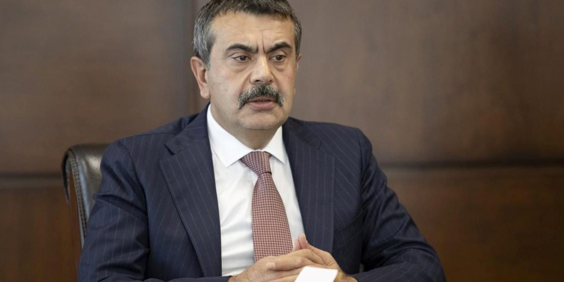 Ulusal Eğitim Bakanı Tekin’den Öğretmenler Günü bildirisi