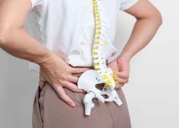 Uzmanı açıkladı: Boyun fıtığında bu belirtilere dikkat!