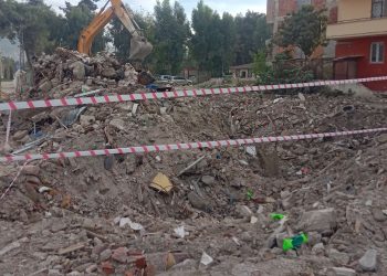 Zelzeleden 9 ay sonra 1 gün ortayla 2. ceset