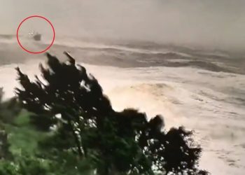 Zonguldak’ta kayıp 11 denizciden haber yok | Geminin batmadan evvelki imgesi