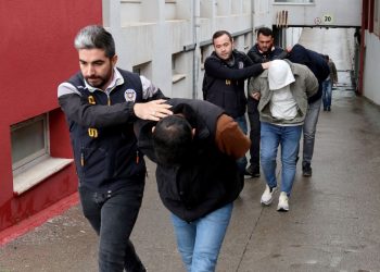 150 milyon TL’lik sazan sarmalı vurgunu