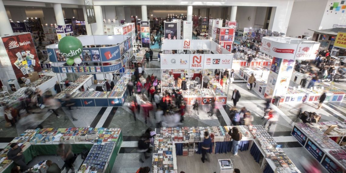 19. Ankara Kitap Fuarı açıldı