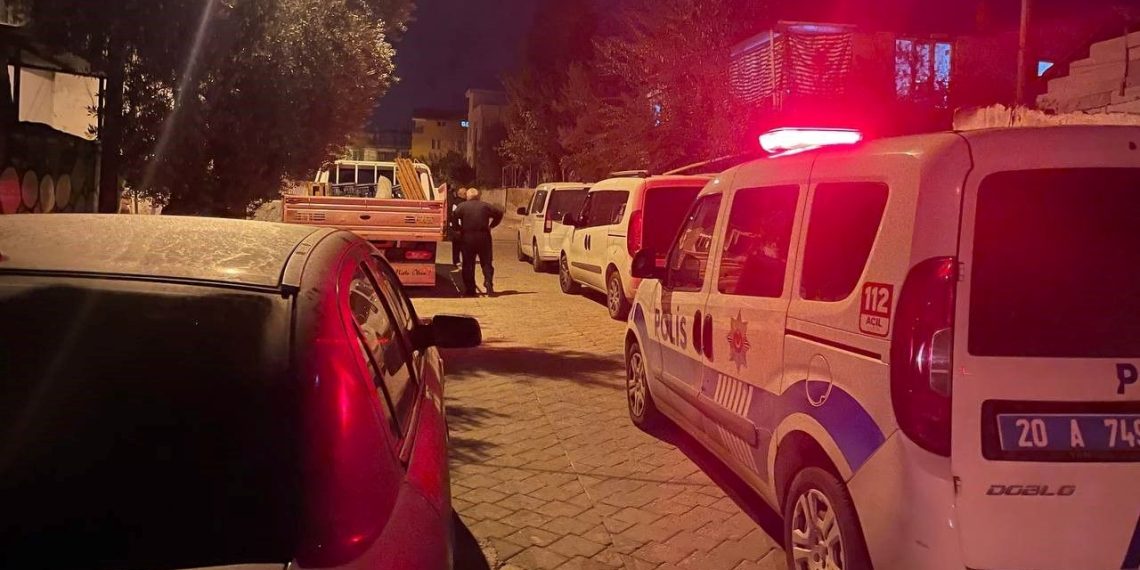 8 yaşındaki çocuk annesini vurdu