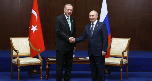 Kremlin sözcüsü Peskov: Putin ve Erdoğan arasındaki iletişime sürekli ihtiyaç var
