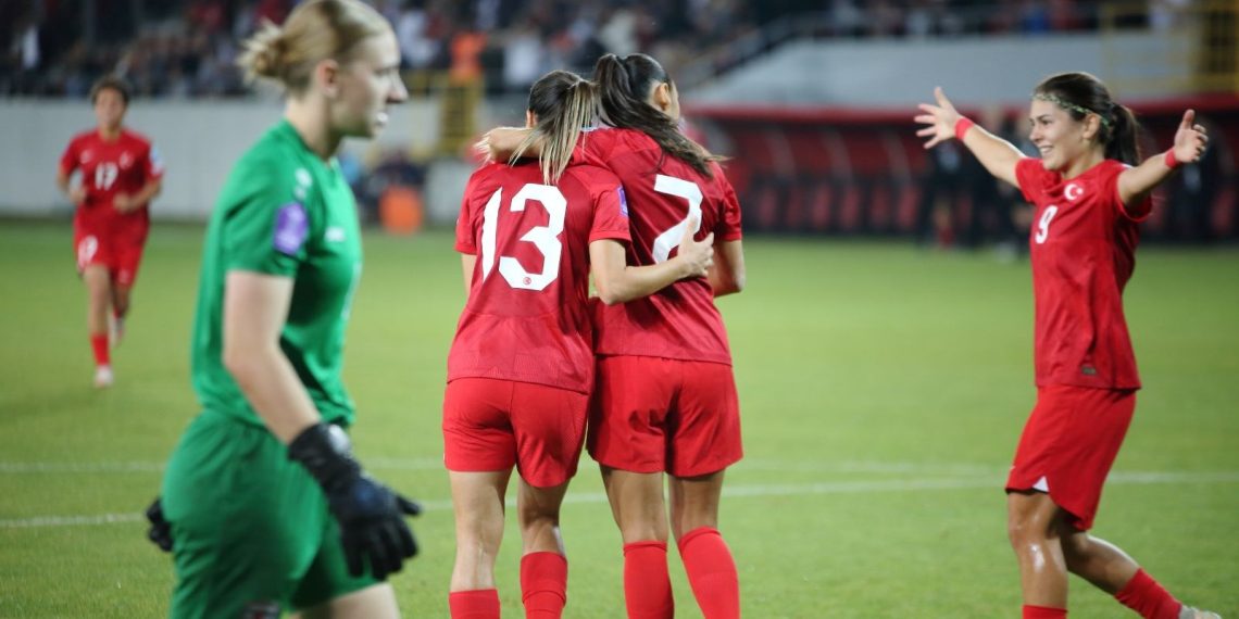 A Ulusal Bayan Futbol Ekibi’nin konuğu Gürcistan