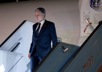 ABD Dışişleri Bakanı Blinken insani ortanın uzatılmasını görüşmek için İsrail’de