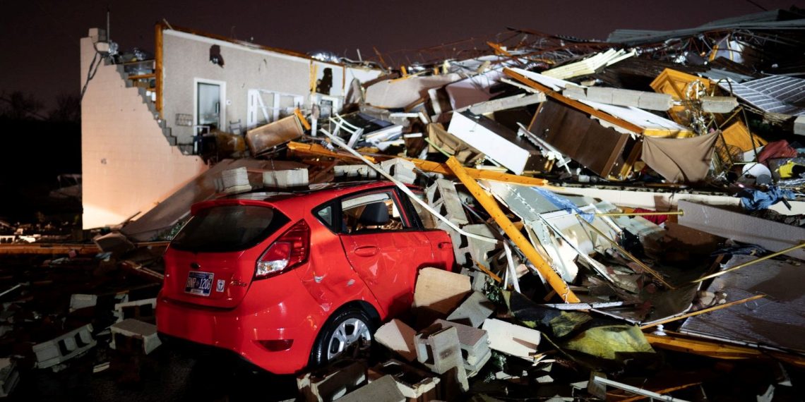 ABD’de fırtına can aldı: 6 meyyit