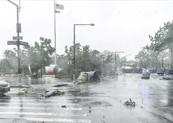 ABD’de şiddetli fırtına: 6 kişi öldü