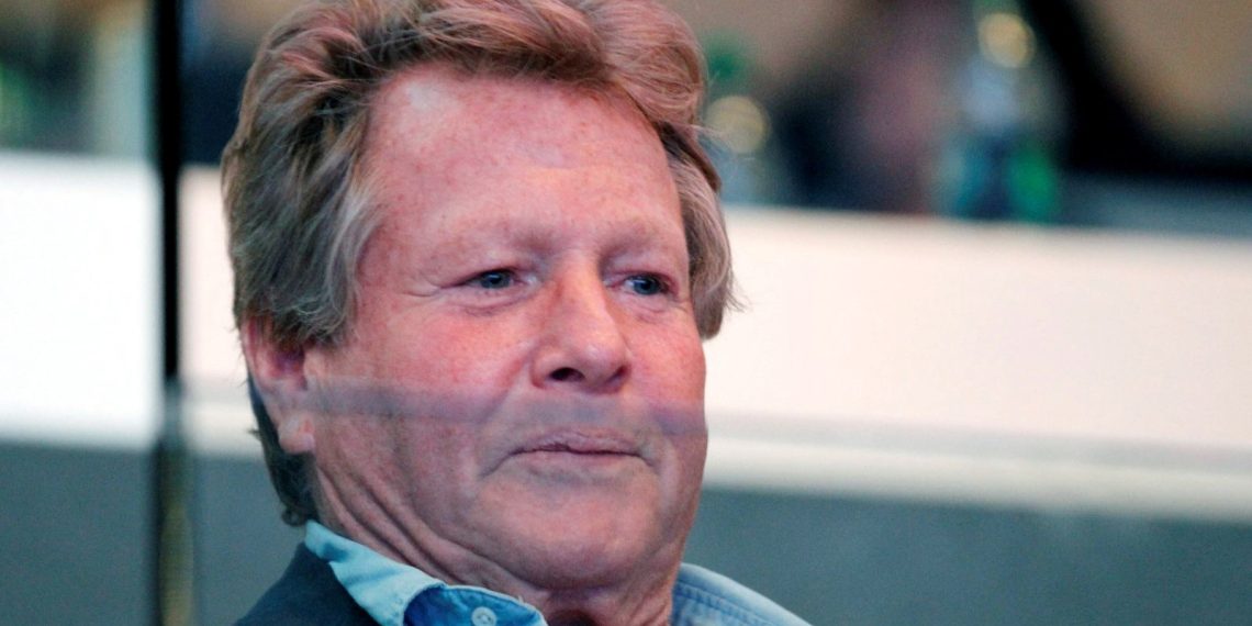 ABD’li aktör Ryan O’Neal 82 yaşında hayatını kaybetti