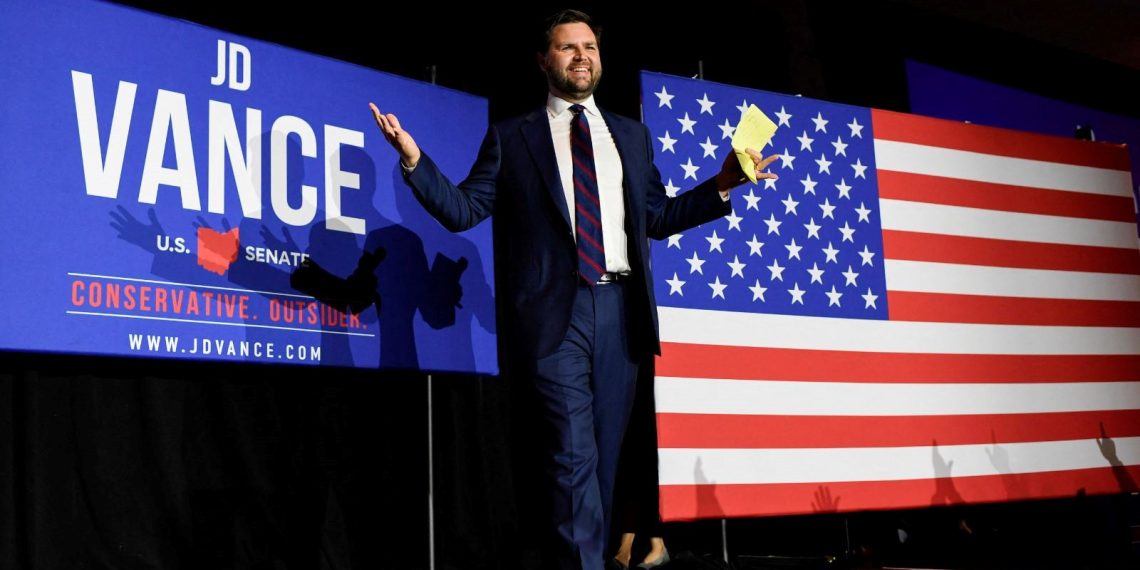 ABD’li senatör: Ukrayna, Rusya’ya kimi topraklarını vermek zorunda kalacak