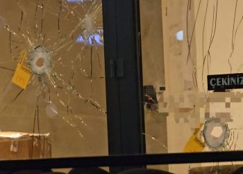 Adana’da kahve zincirine silahlı taarruz