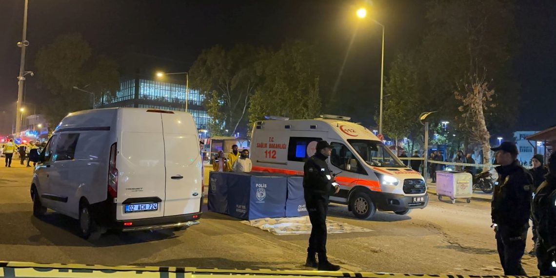 Adıyaman’da kamyonun çarptığı yaya öldü